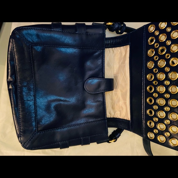 Badgely Mischka Crossbody Bag - Picture 2 of 4
